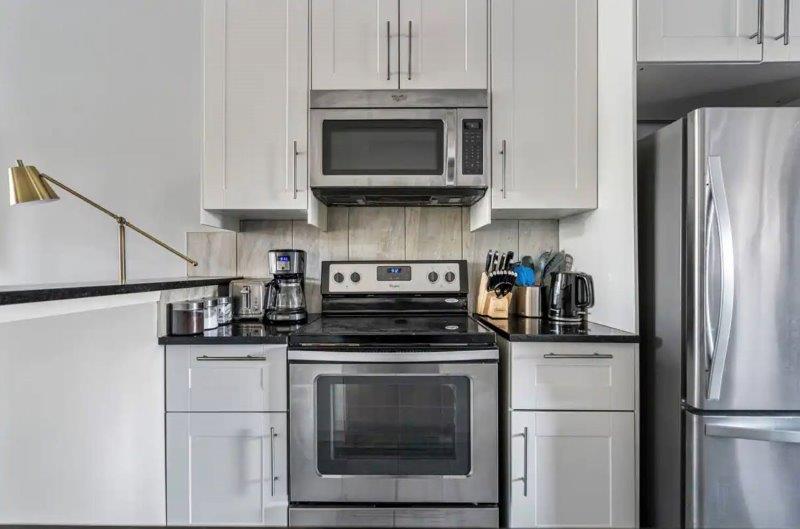 #304, 1540 17th Ave SW, Calgary, 2 Bedrooms Bedrooms, 0 ,2 BathroomsBathrooms,Condos/Townhouses,For Rent,Skyline on 17th,#304, 1540 17th Ave SW,0,3334